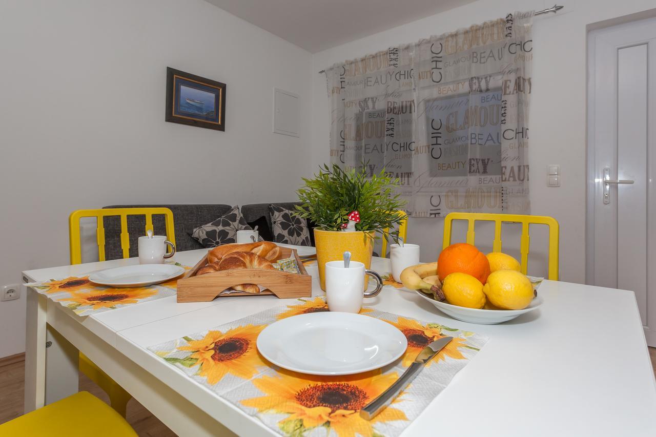 Apartment Dome Биоград-на-Мору Экстерьер фото